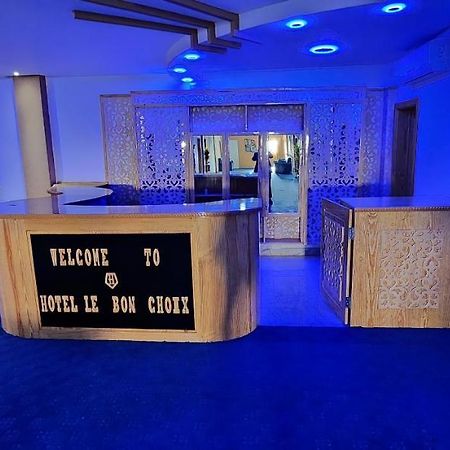 Hotel Le Bon Choix Нуадибу Екстериор снимка