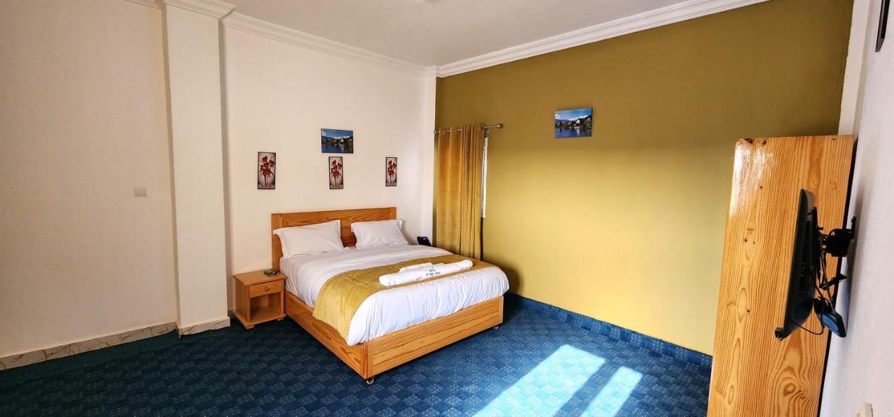 Hotel Le Bon Choix Нуадибу Екстериор снимка