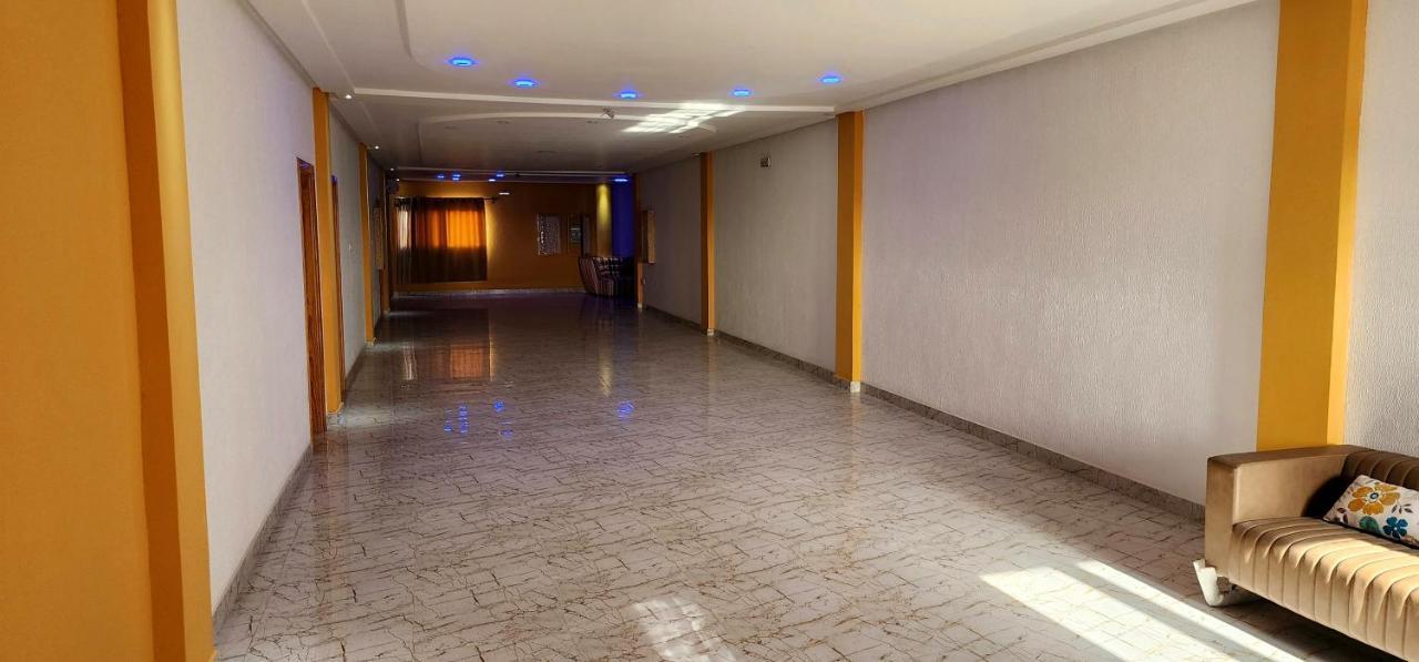 Hotel Le Bon Choix Нуадибу Екстериор снимка